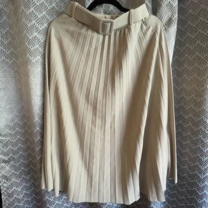 Stone Pleated Skirt with Belt